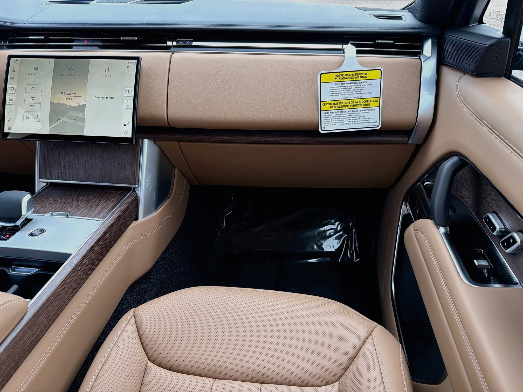 New 2026 Land Rover Range Rover SE AWD/4WD image 19