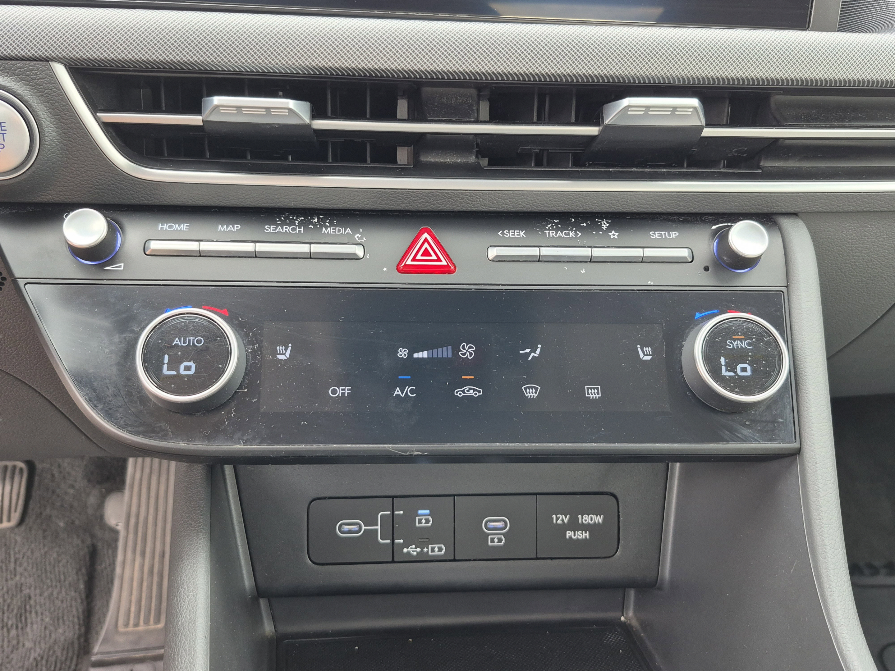 Certified 2025 Hyundai Sonata SEL FWD image 24