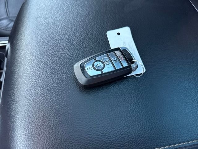 Used 2019 Ford Expedition Limited w/ Equipment Group 301A image 30