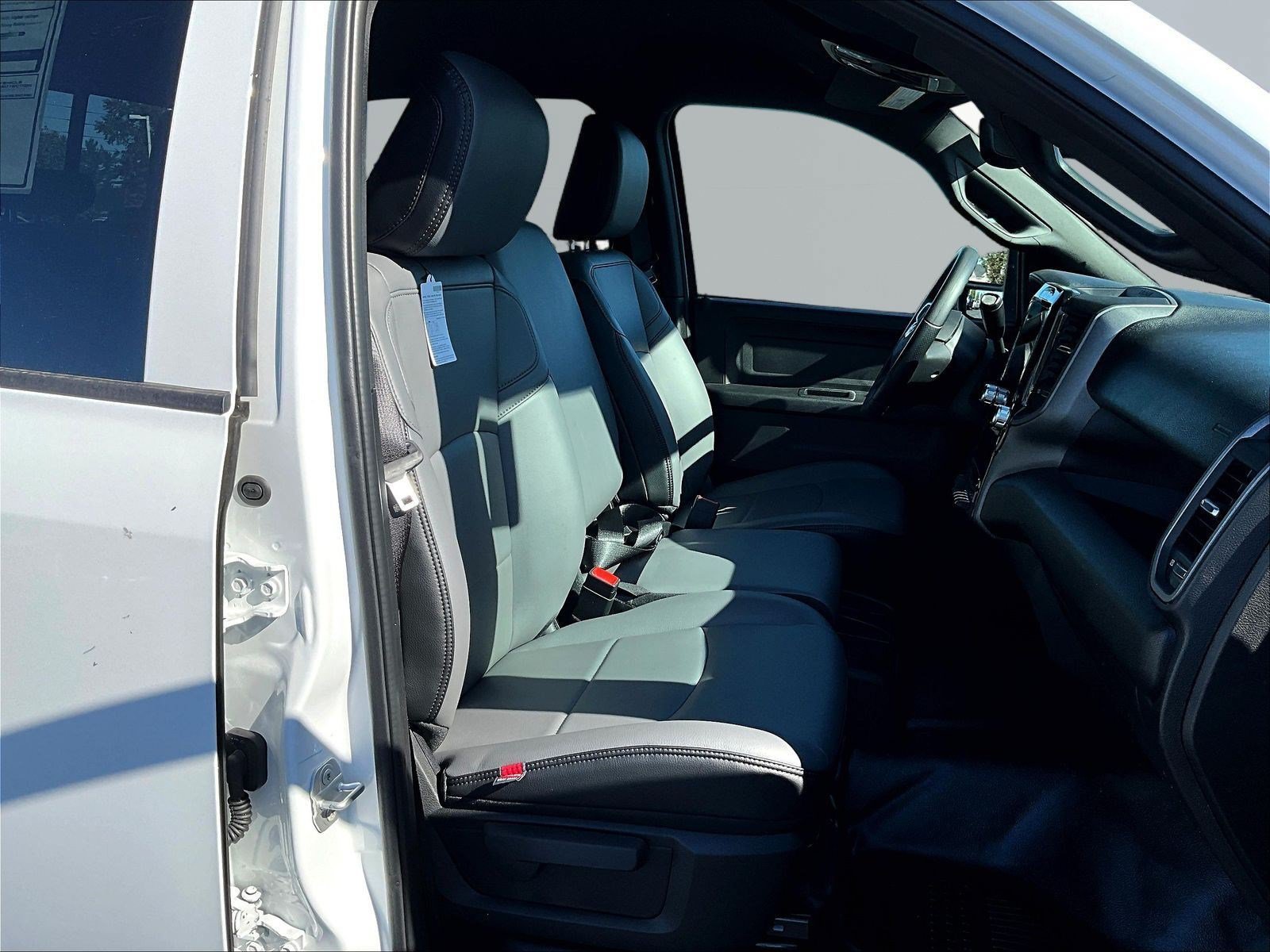 New 2027 RAM 3500 Tradesman AWD/4WD image 10