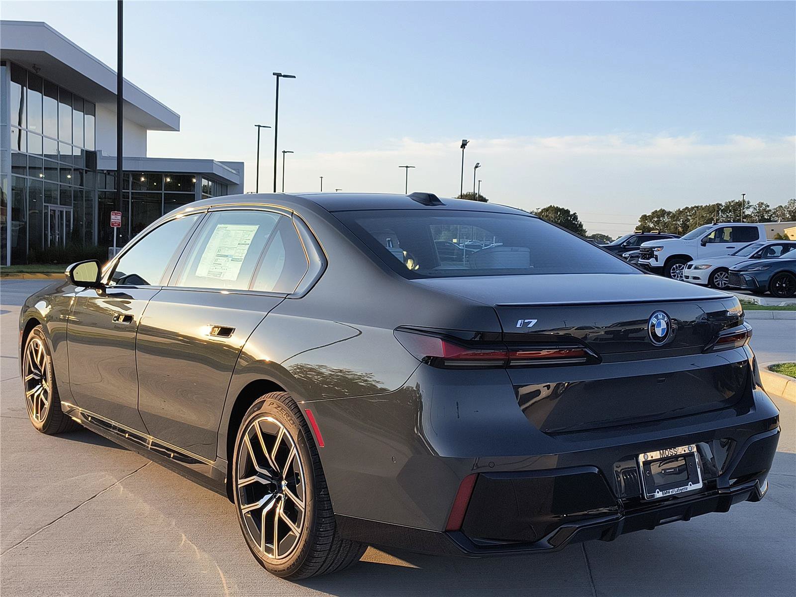 New 2026 BMW i7 eDrive50 RWD image 3
