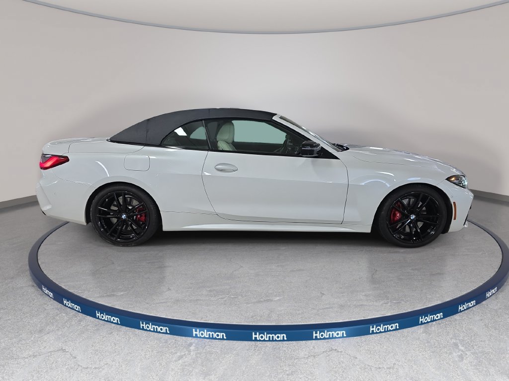 Used 2024 BMW M440i Convertible RWD image 4