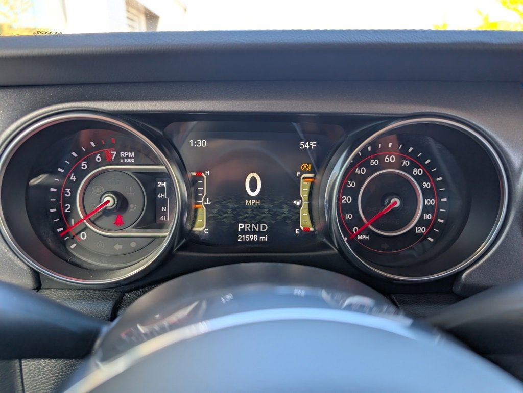 Used 2021 Jeep Gladiator Mojave image 12