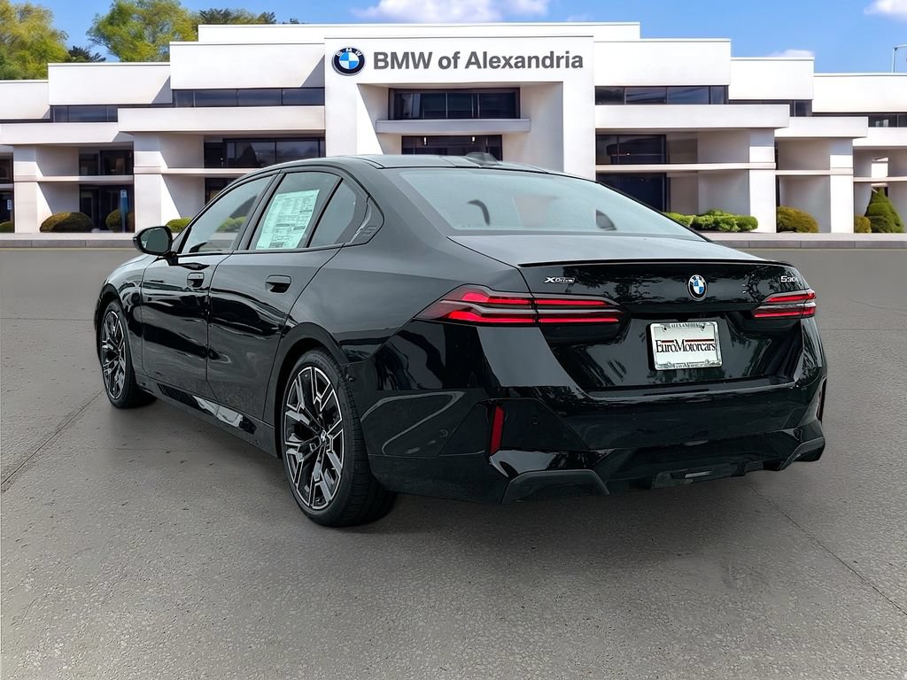 Used 2026 BMW 530i xDrive w/ Executive Package AWD/4WD image 5