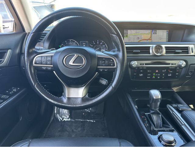 Used 2017 Lexus GS 350 w/ Preferred Accessory Package RWD image 8