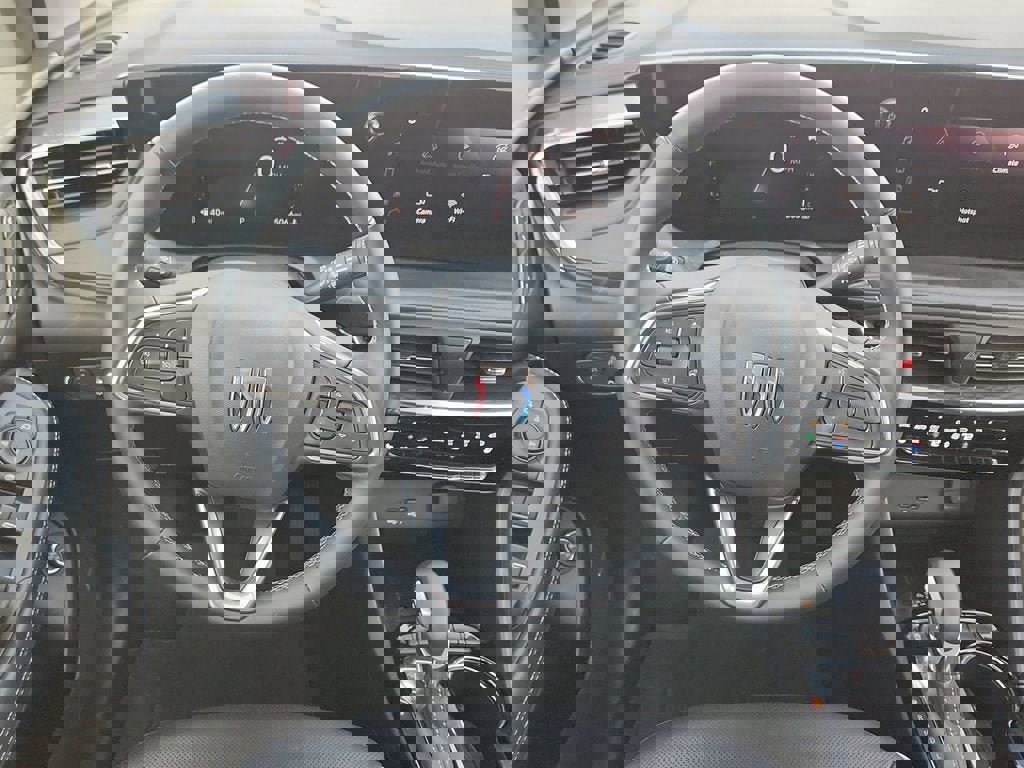 Used 2024 Buick Encore GX Avenir w/ Avenir Technology Package image 12