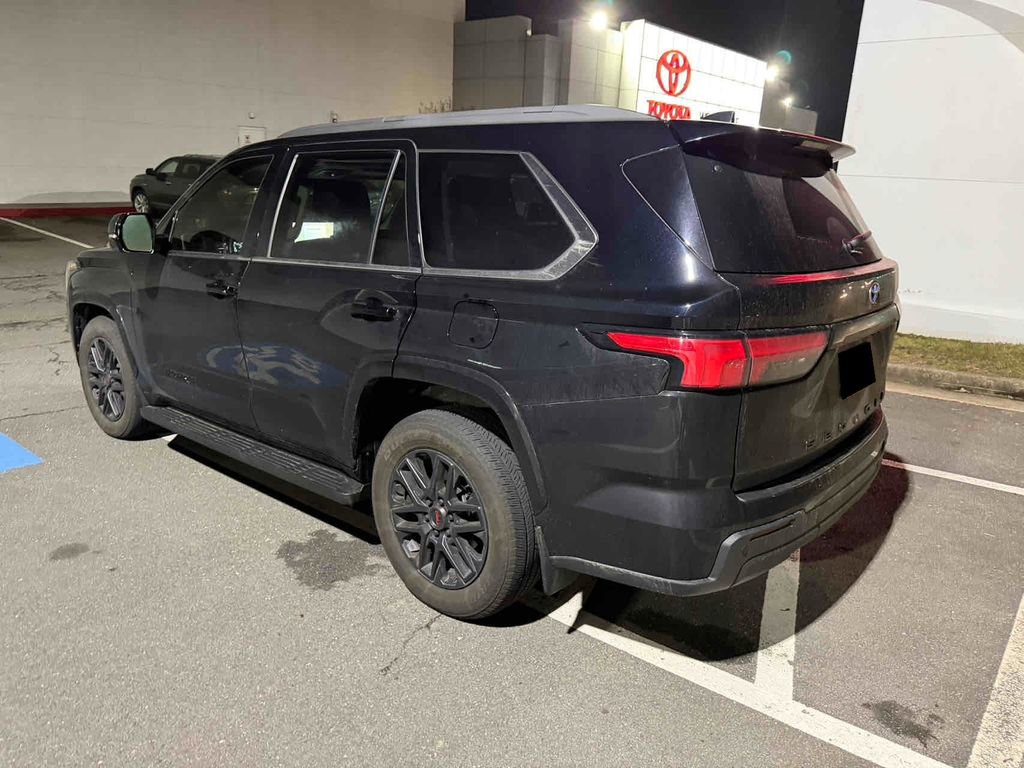 Used 2024 Toyota Sequoia SR5 w/ SR5 Premium Package image 4