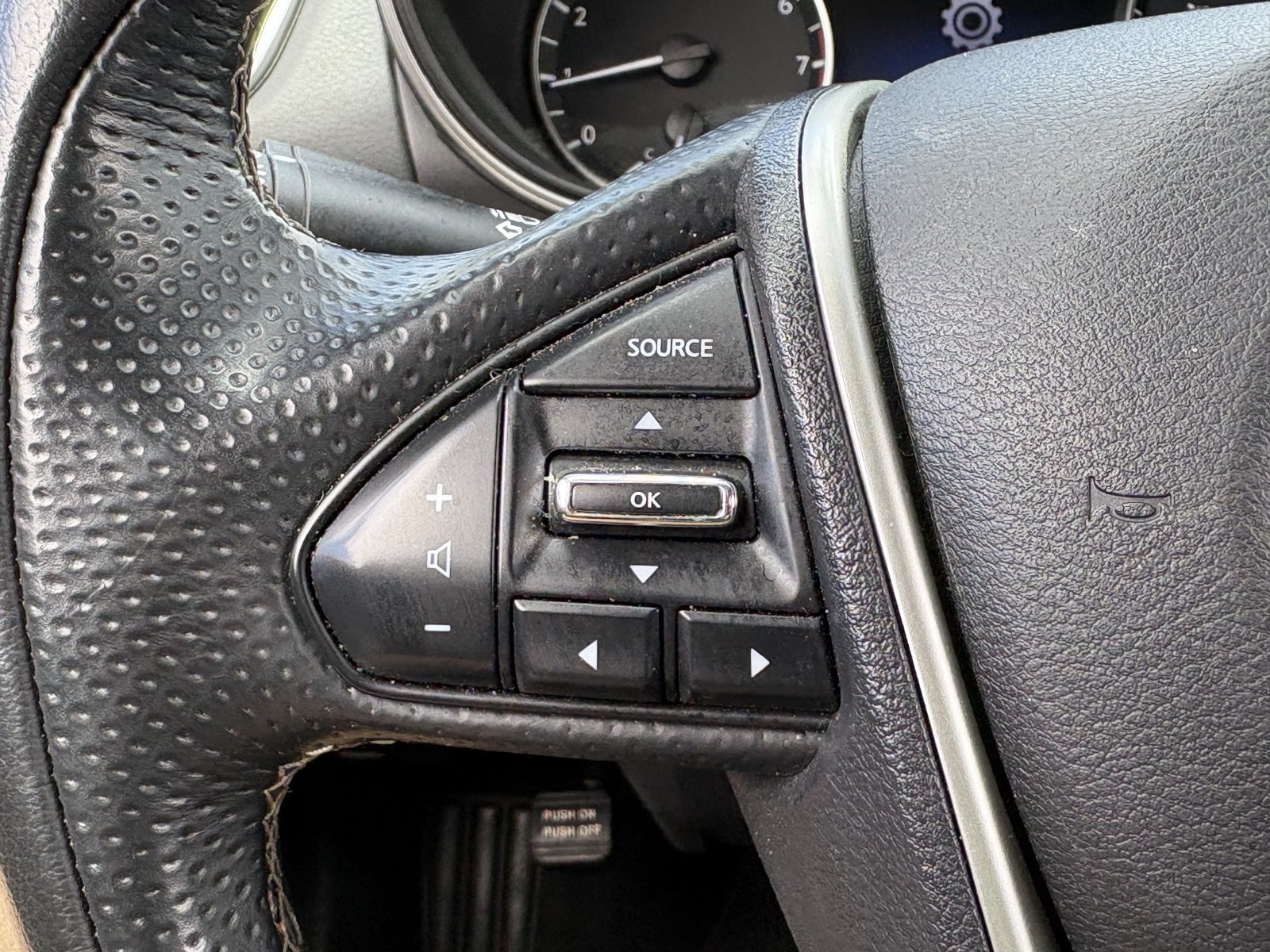 Used 2023 Nissan Maxima SV w/ Floor Mat Group FWD image 37
