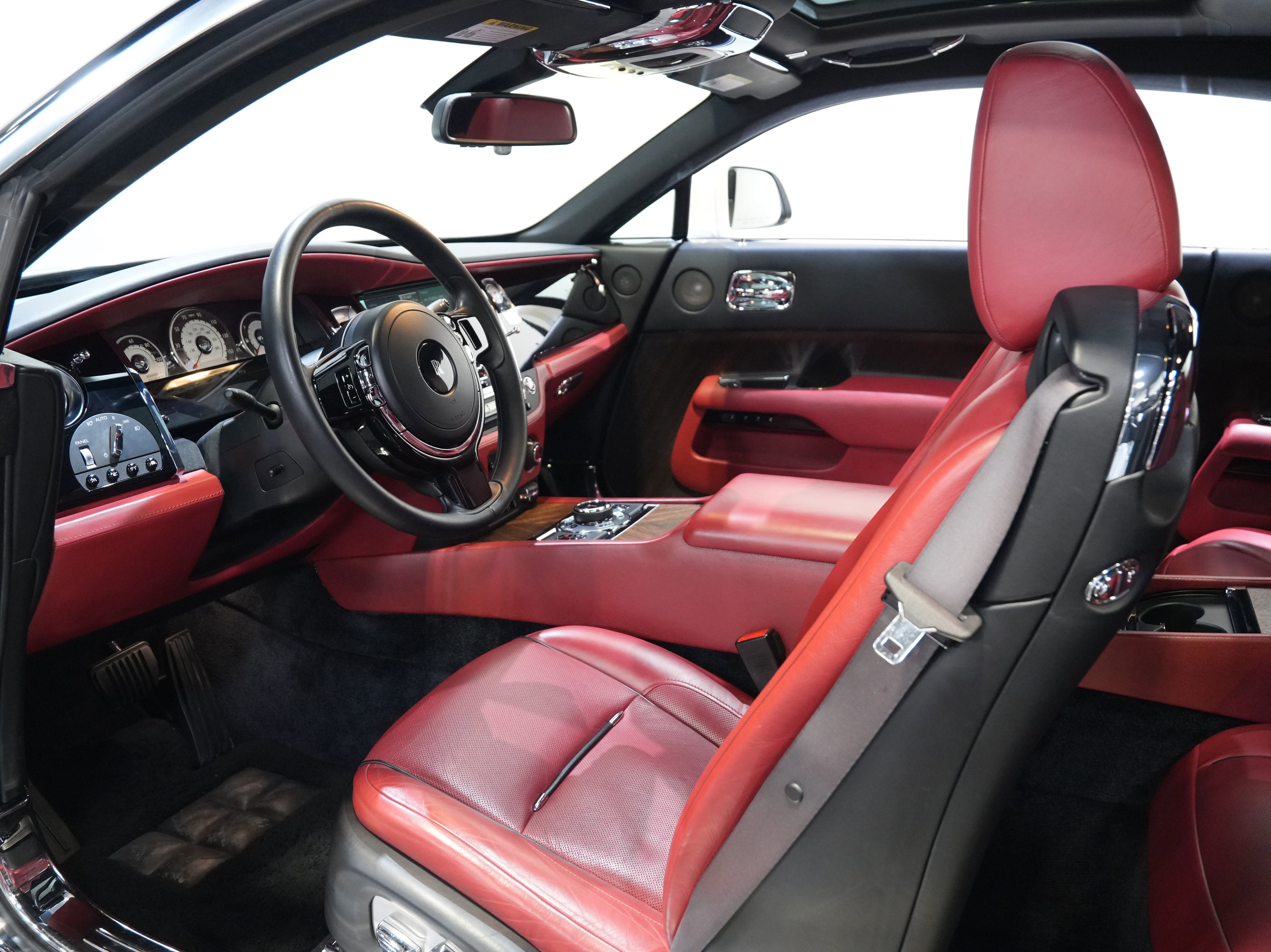 Used 2014 Rolls-Royce Wraith RWD image 34