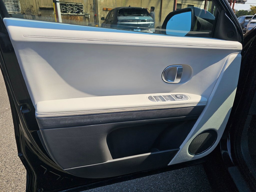 Used 2023 Hyundai Ioniq 5 SEL w/ Cargo Package AWD/4WD image 21
