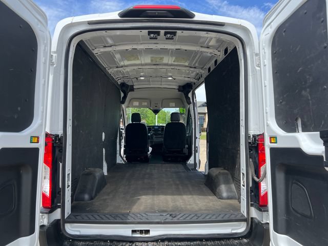 Used 2023 Ford Transit 250 Medium Roof AWD w/ Load Area Protection Package image 17