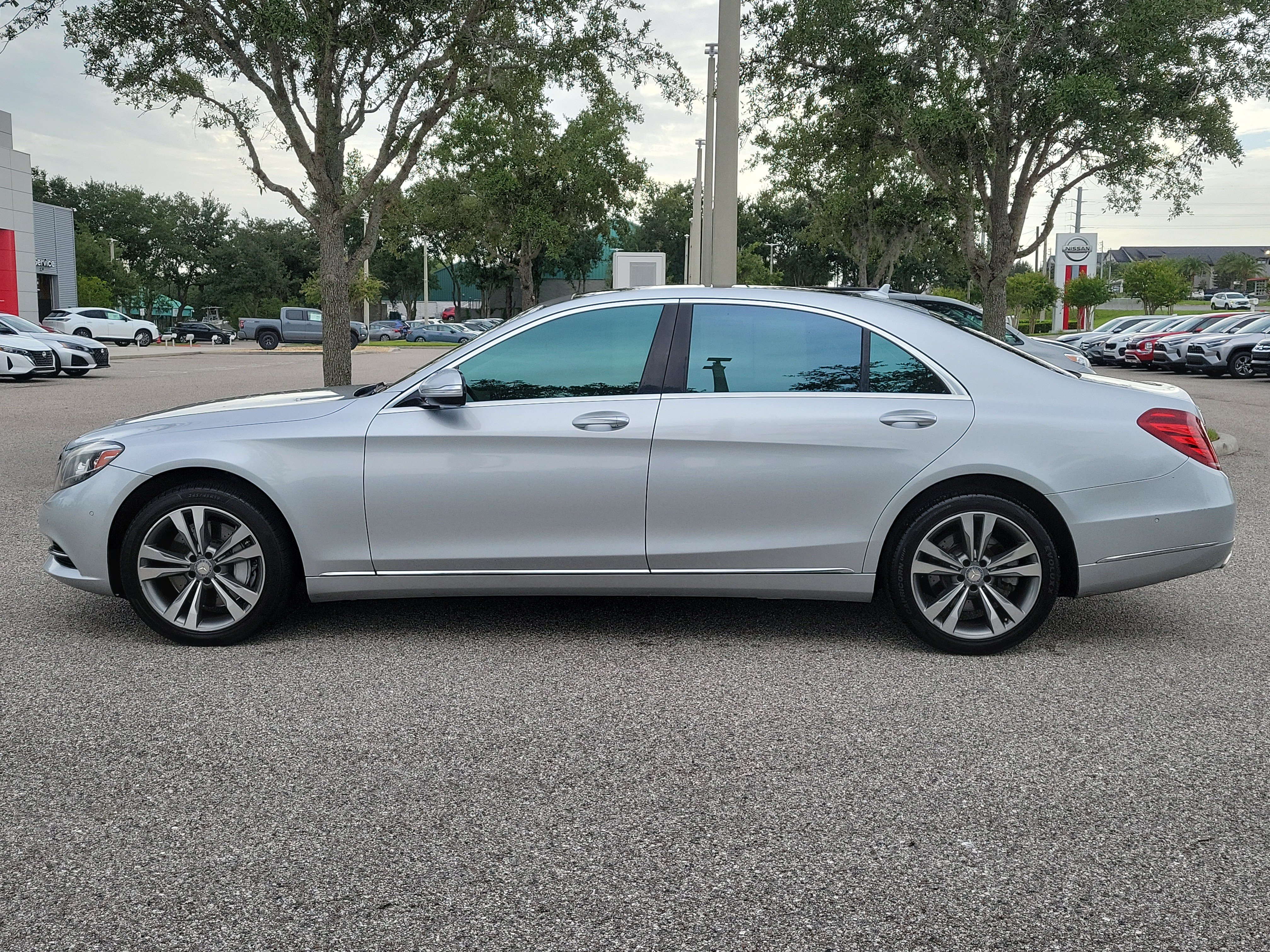 Used 2015 Mercedes-Benz S 550 Sedan image 8