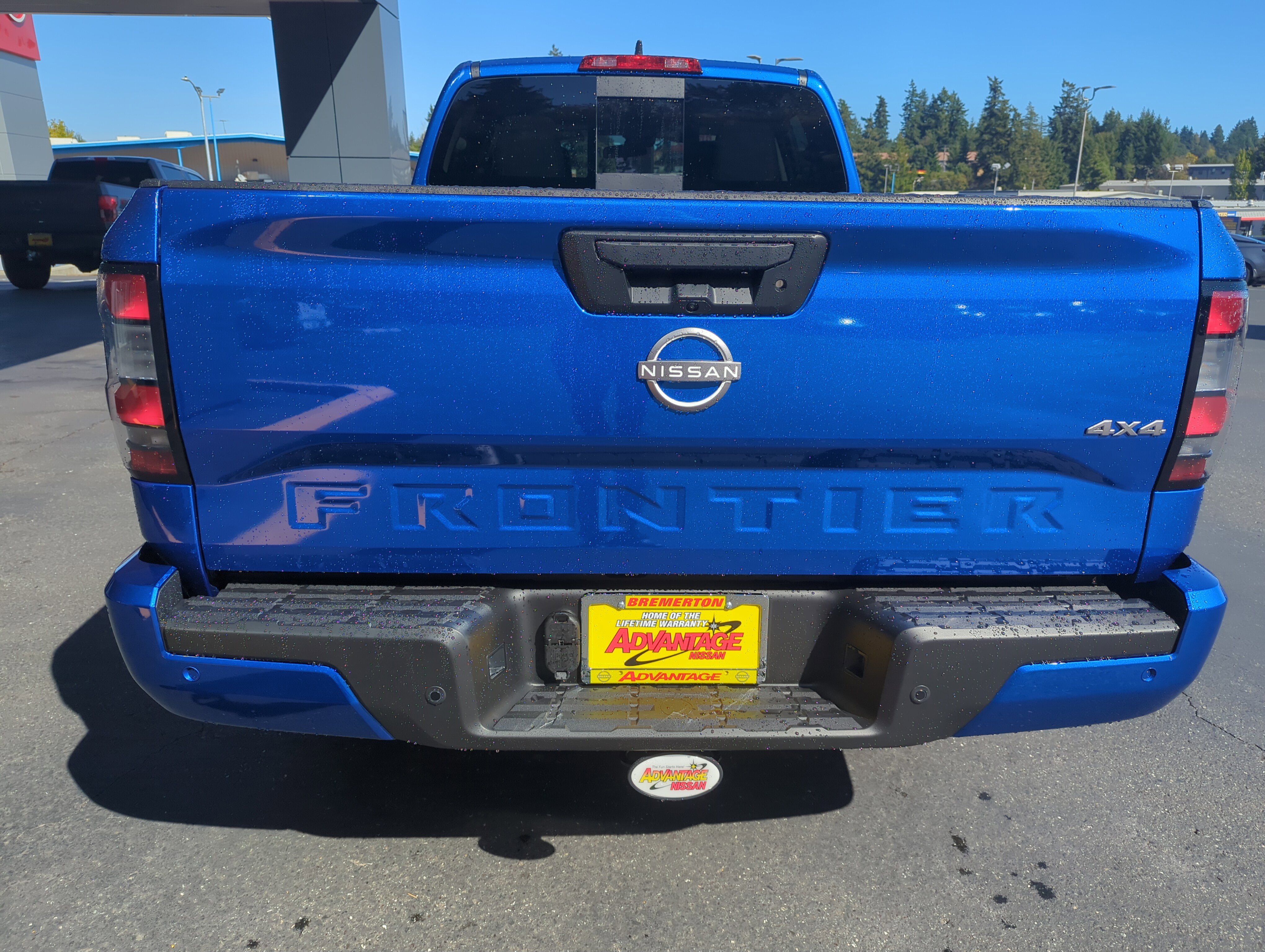 New 2026 Nissan Frontier SV w/ SV Convenience Package image 4