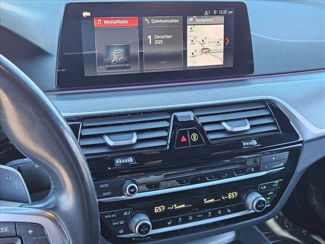 Used 2019 BMW 540i w/ M Sport Package image 14