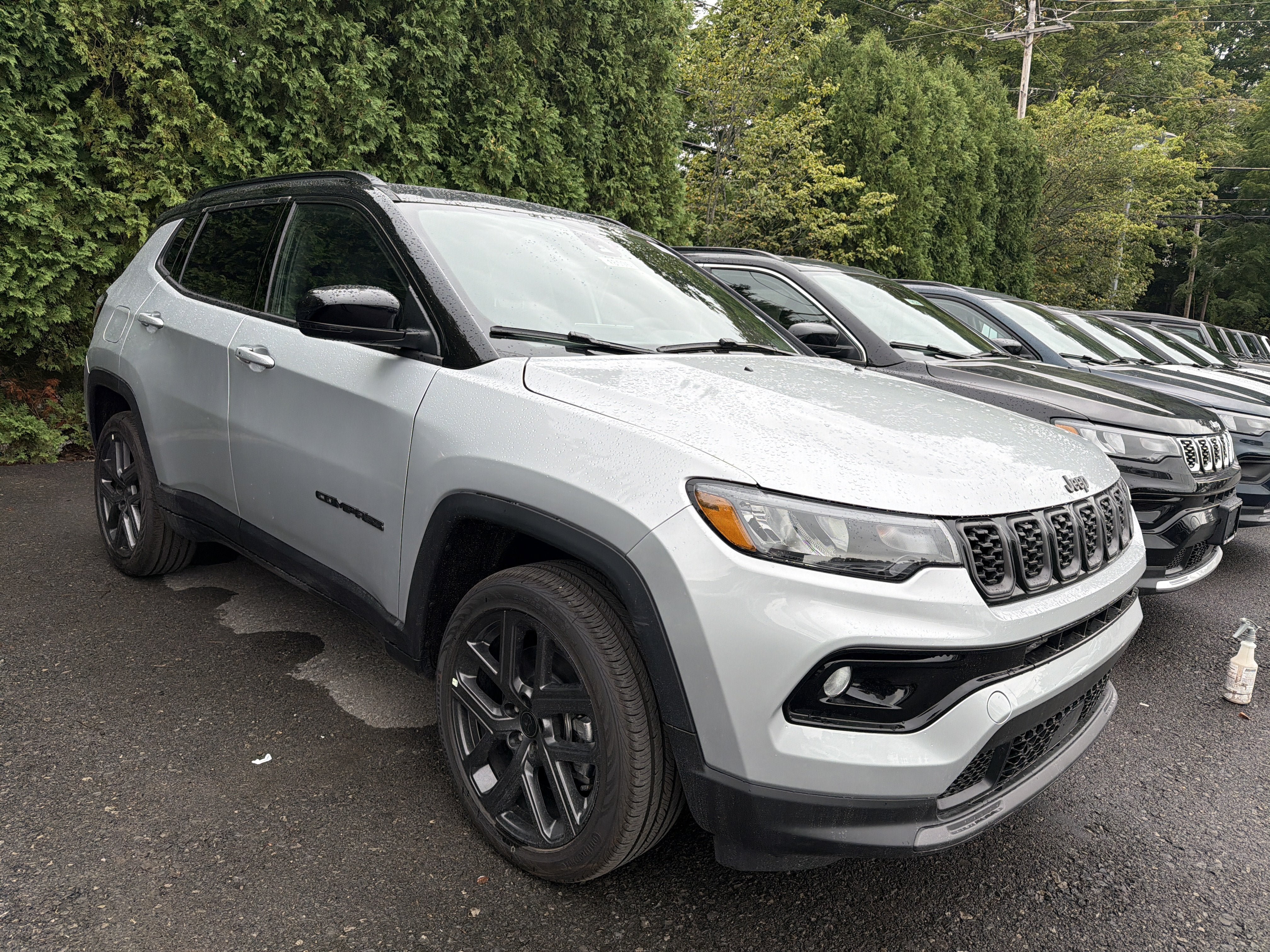 New 2026 Jeep Compass Limited w/ Sun, Sound & Navigation Group AWD/4WD image 2