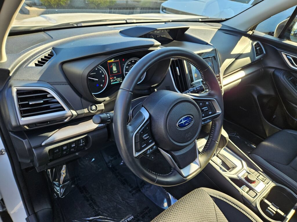 Used 2024 Subaru Forester Premium AWD/4WD image 19