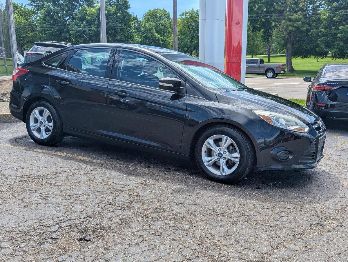 Used 2013 Ford Focus SE FWD image 6
