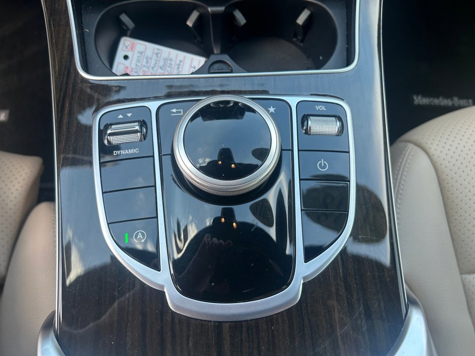 Used 2018 Mercedes-Benz C 300 image 19
