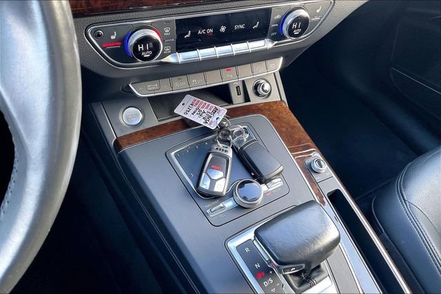 Used 2018 Audi Q5 2.0T Premium Plus w/ Premium Plus Package image 11