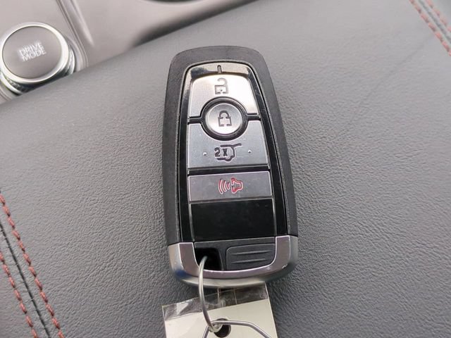 Used 2026 Ford Explorer Active RWD image 36