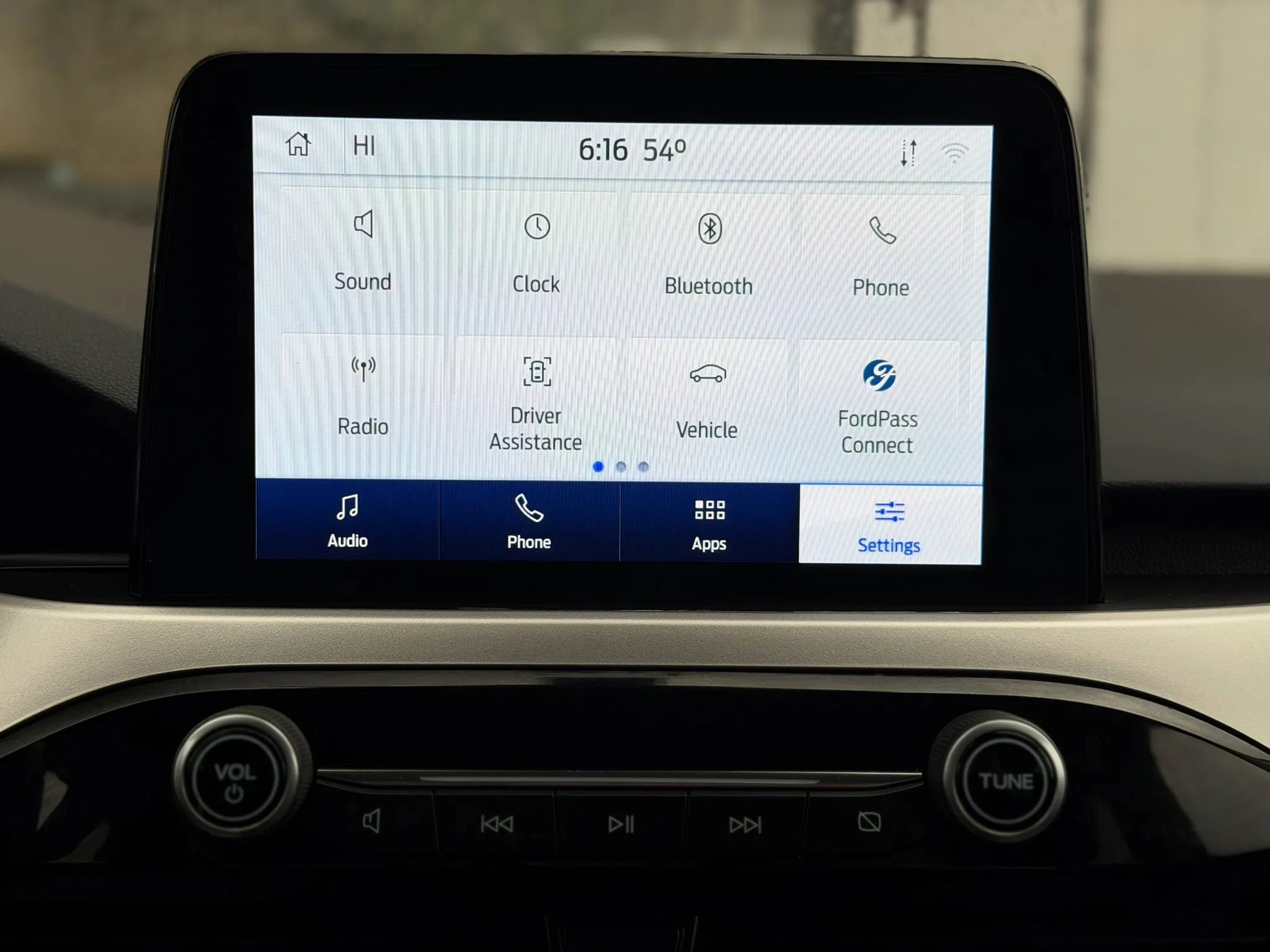 Used 2020 Ford Escape SE image 28