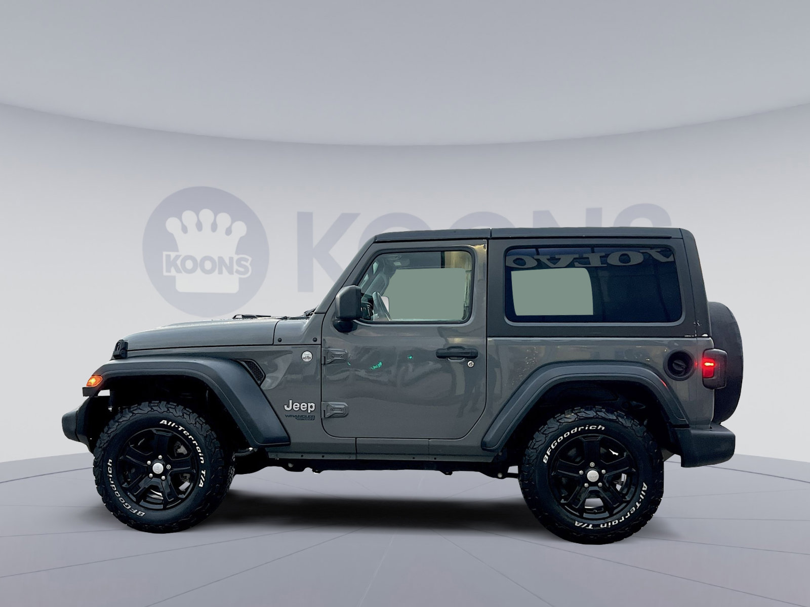Used 2019 Jeep Wrangler Sport image 2