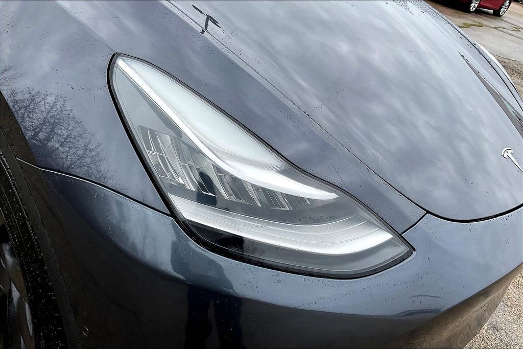 Used 2021 Tesla Model Y Long Range image 31