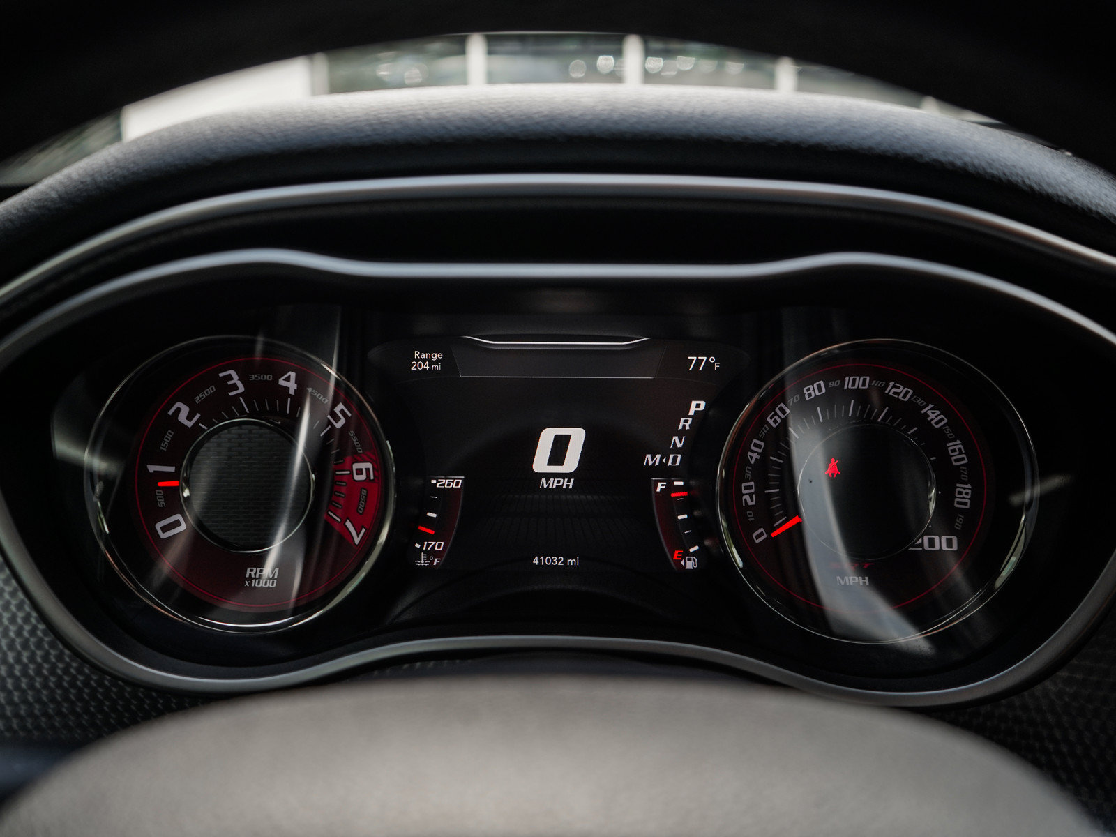 Used 2015 Dodge Challenger SRT Hellcat RWD image 19