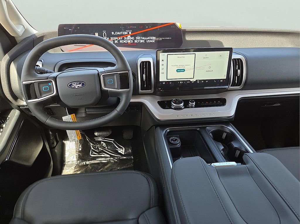 New 2026 Ford Expedition Active image 11