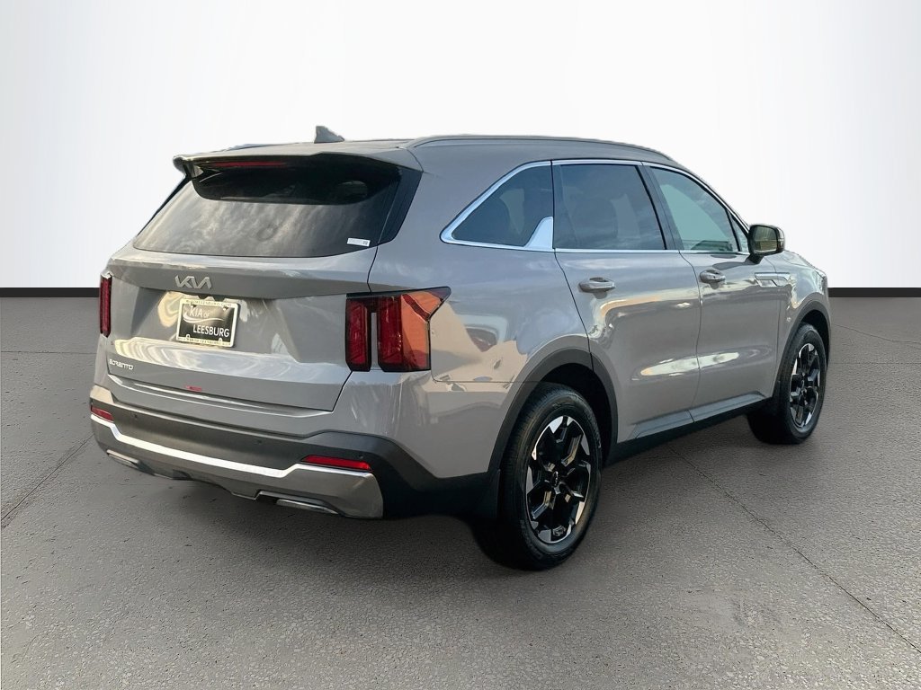 New 2026 Kia Sorento S FWD image 7