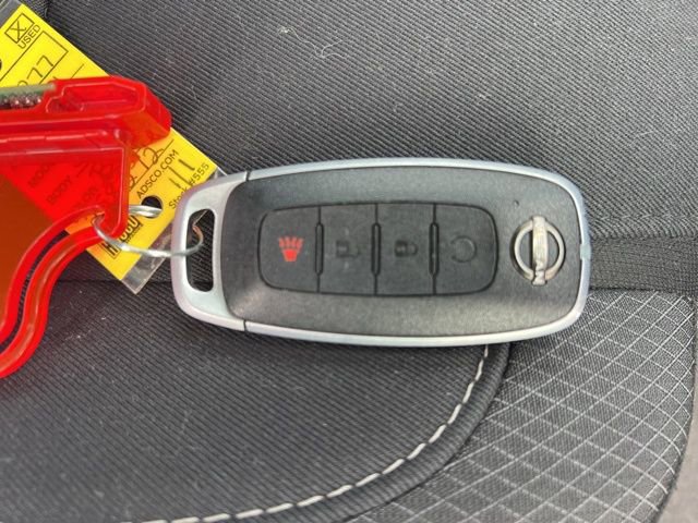 Used 2024 Nissan Pathfinder SV image 37