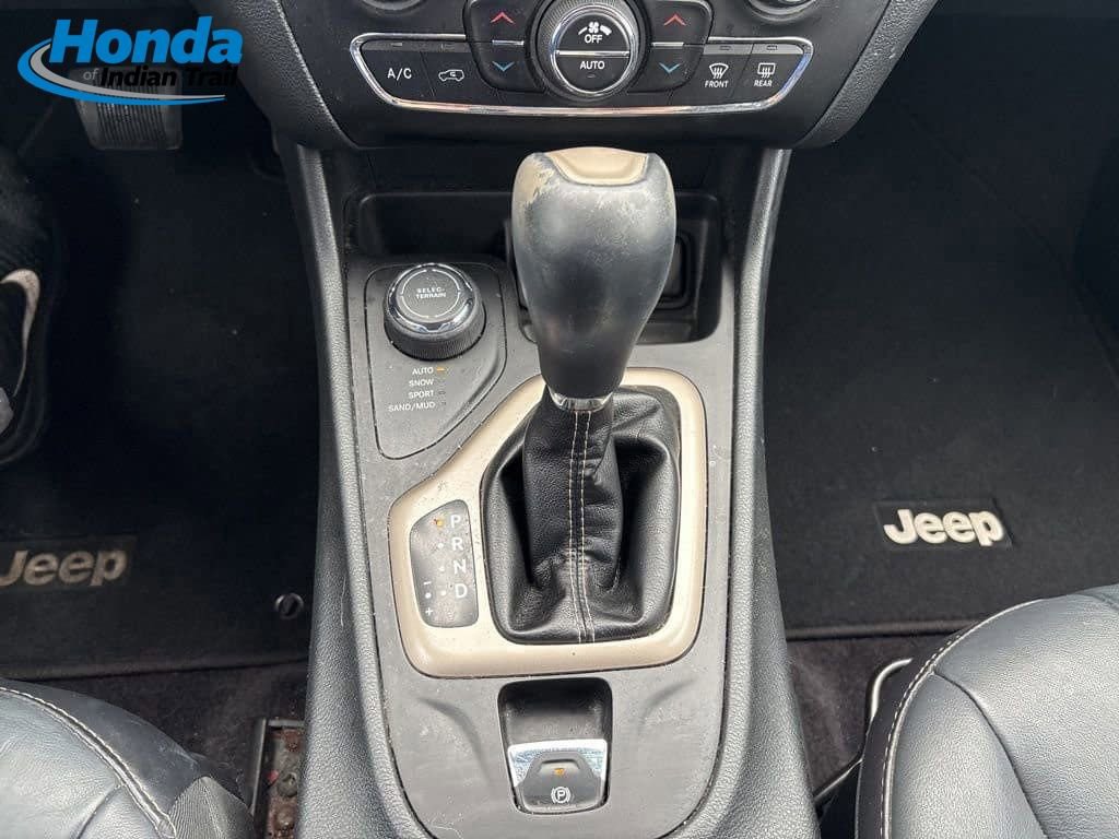 Used 2016 Jeep Cherokee High Altitude image 25