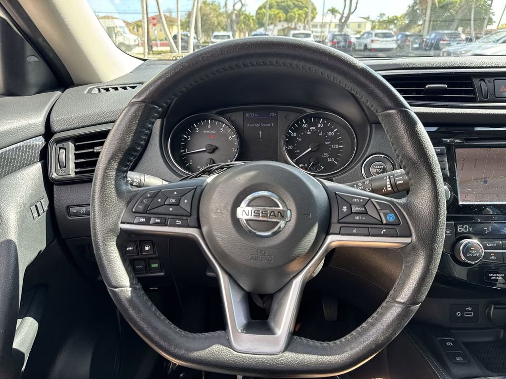 Used 2020 Nissan Rogue SL w/ Premium Package image 48