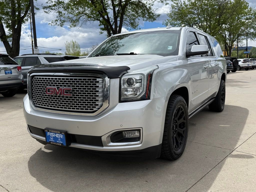 Used 2016 GMC Yukon XL Denali w/ Open Road Package AWD/4WD image 8
