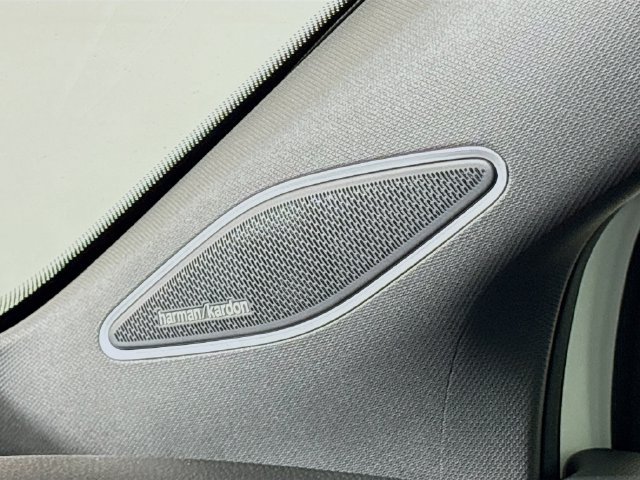 New 2026 Volkswagen ID.4 Pro S Plus AWD/4WD image 18