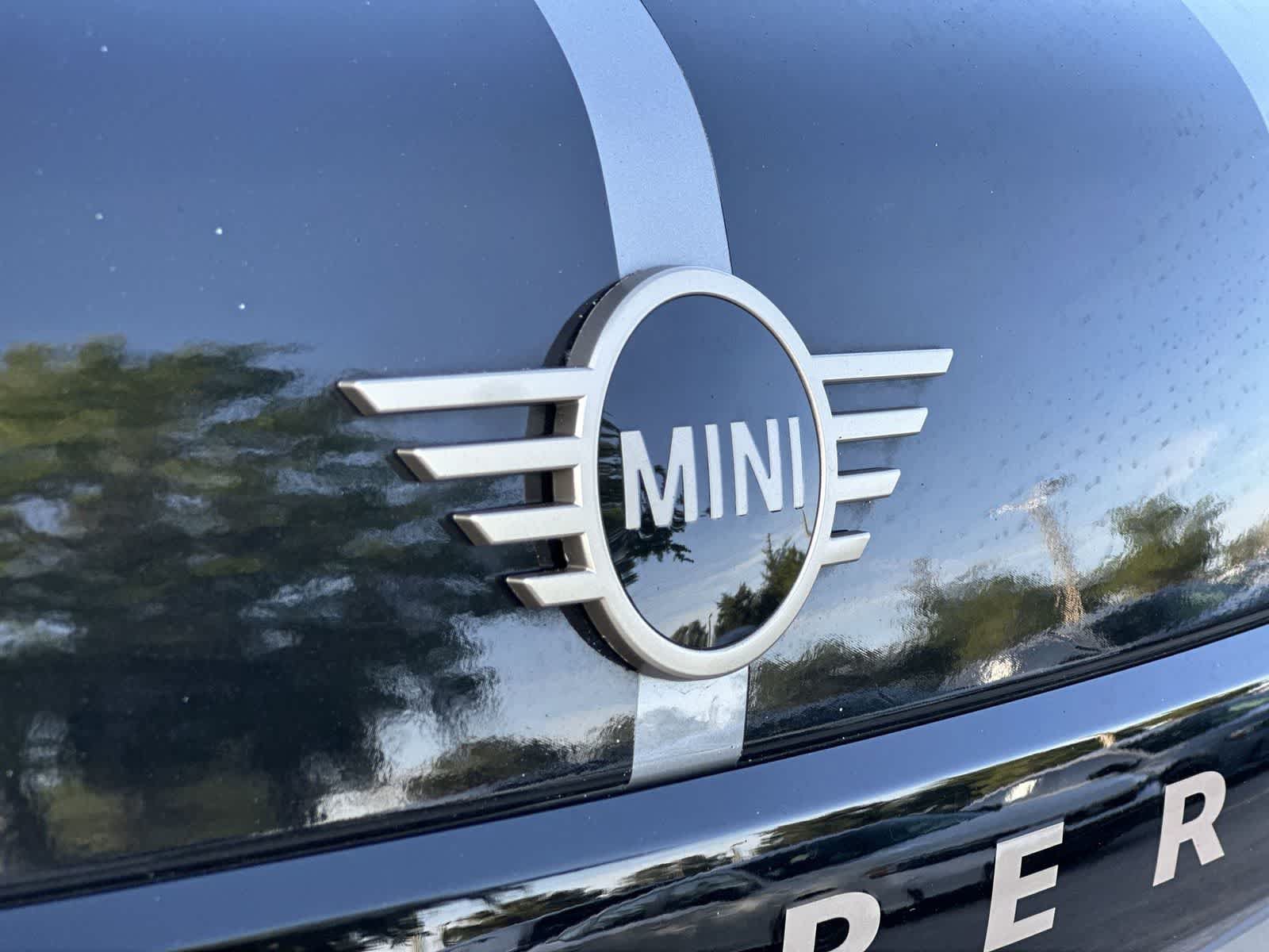 Used 2025 MINI Cooper S FWD image 10