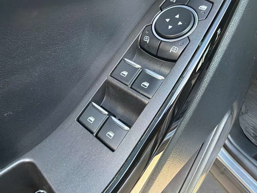 Used 2024 Ford Explorer ST w/ Equipment Group 401A AWD/4WD image 19
