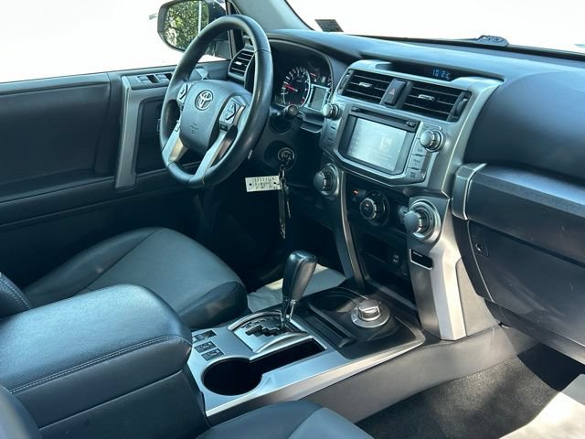 Used 2019 Toyota 4Runner SR5 Premium AWD/4WD image 29