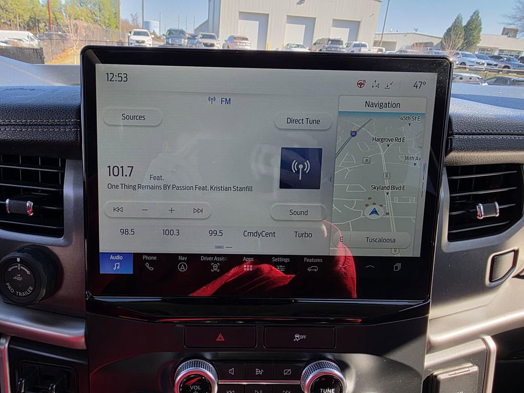 Used 2022 Ford Expedition XLT image 18