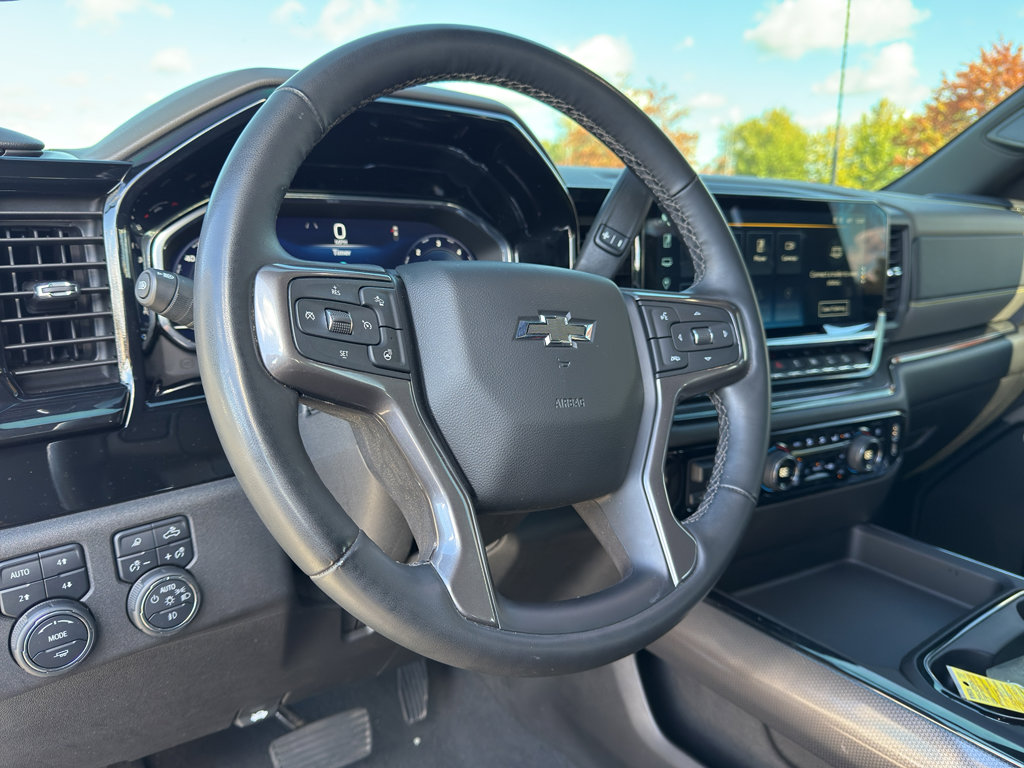 Used 2024 Chevrolet Silverado 2500 ZR2 image 38