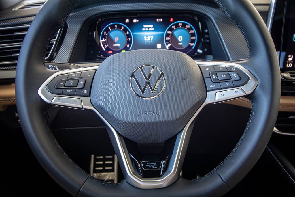 New 2026 Volkswagen Atlas Cross Sport SEL R-Line AWD/4WD image 39
