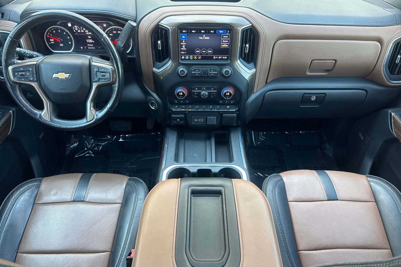 Used 2021 Chevrolet Silverado 1500 High Country w/ Technology Package AWD/4WD image 13
