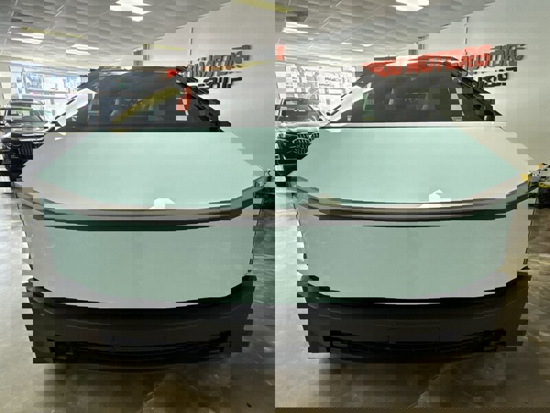 Used 2024 Tesla Cybertruck AWD Crew Cab image 2