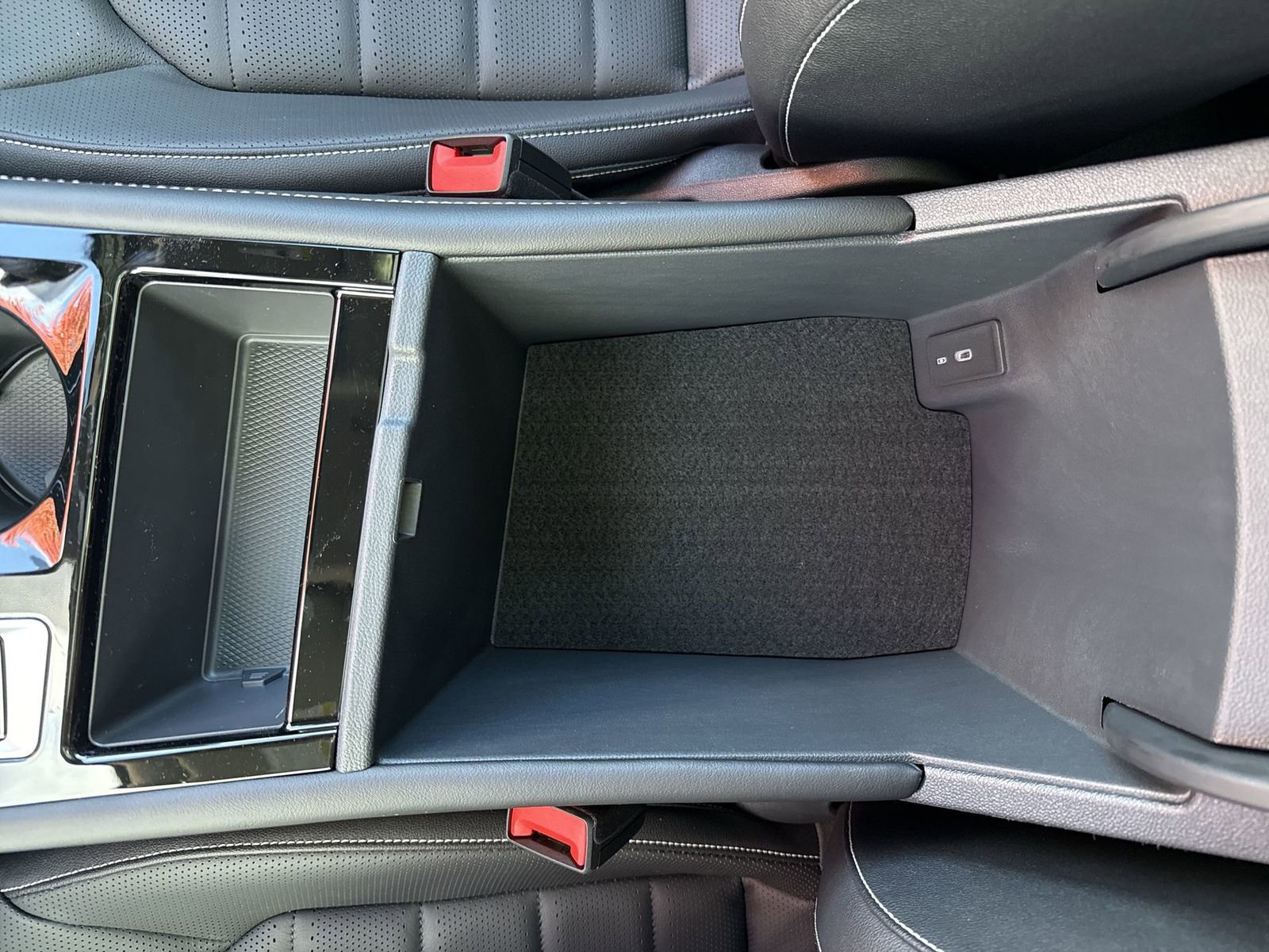 New 2026 Volkswagen Atlas SEL image 23