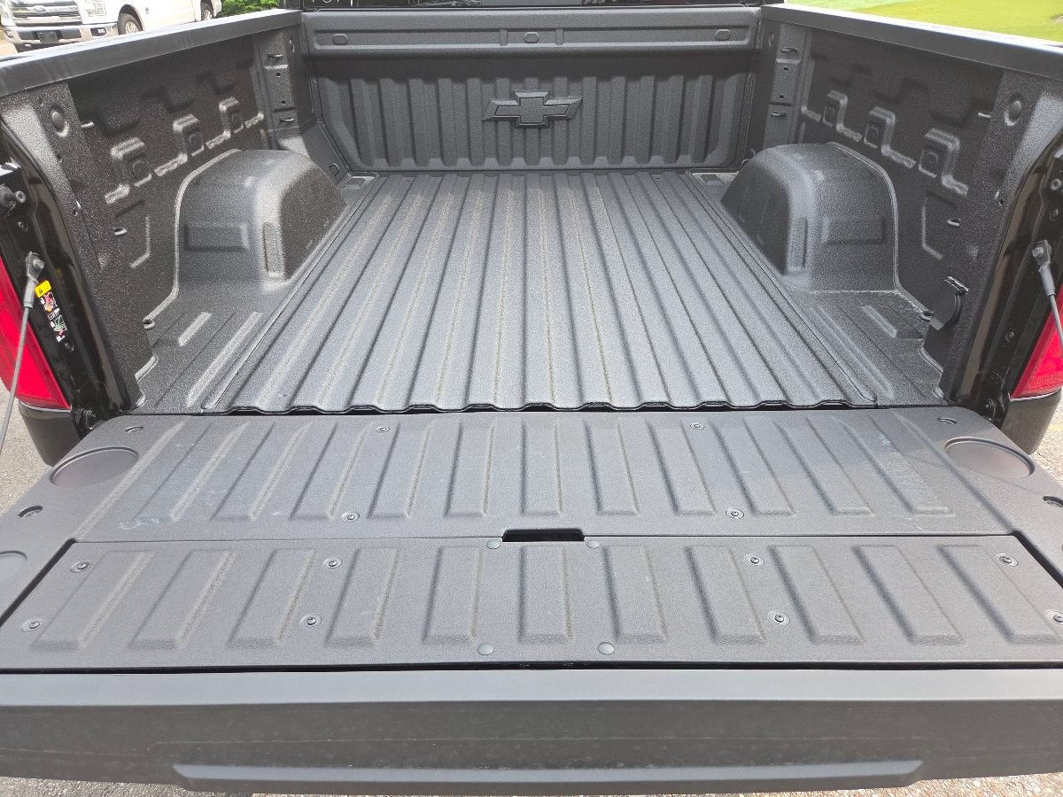 New 2026 Chevrolet Silverado 1500 High Country AWD/4WD image 22