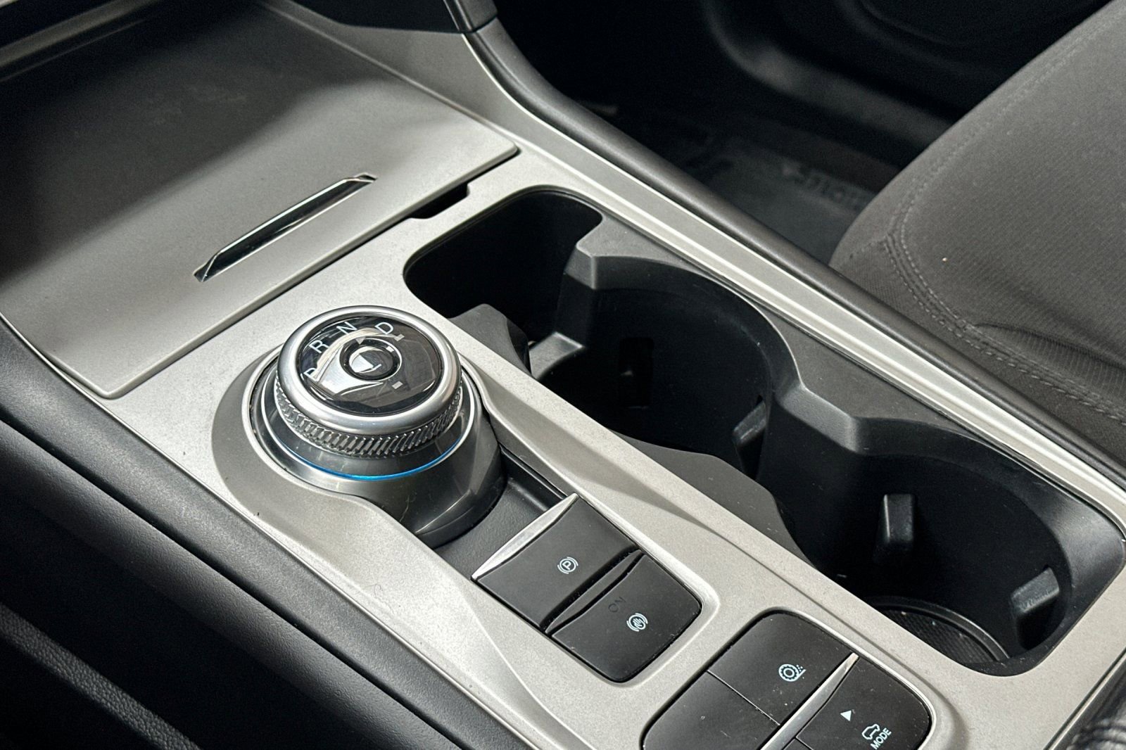 Used 2023 Ford Explorer XLT image 28