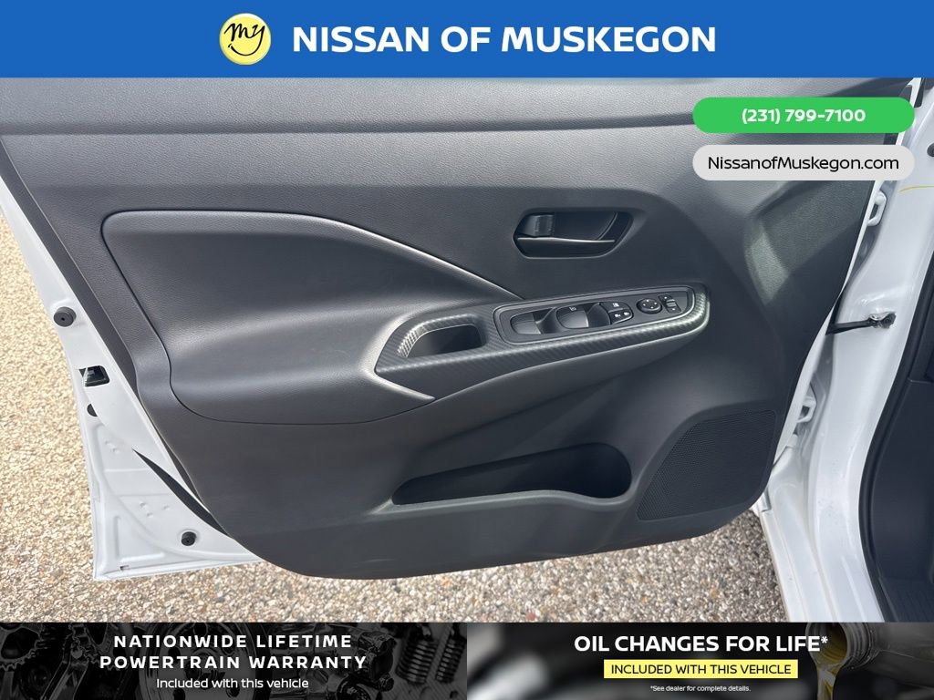 New 2025 Nissan Versa S w/ Trunk Package image 10