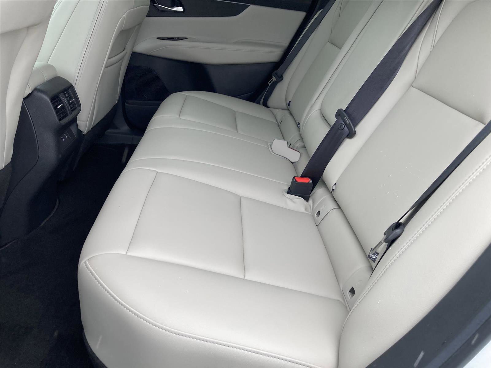 New 2025 Nissan Murano SV image 30