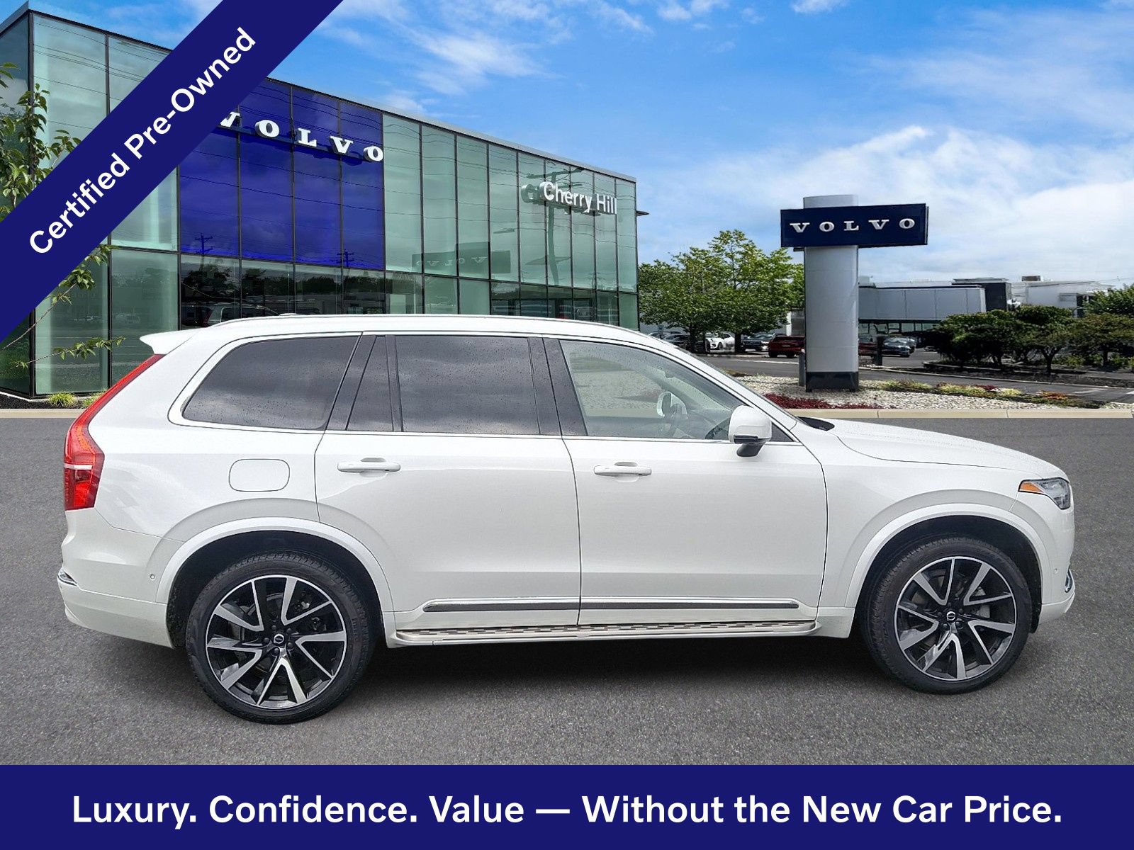 Certified 2024 Volvo XC90 B6 Plus AWD/4WD image 8