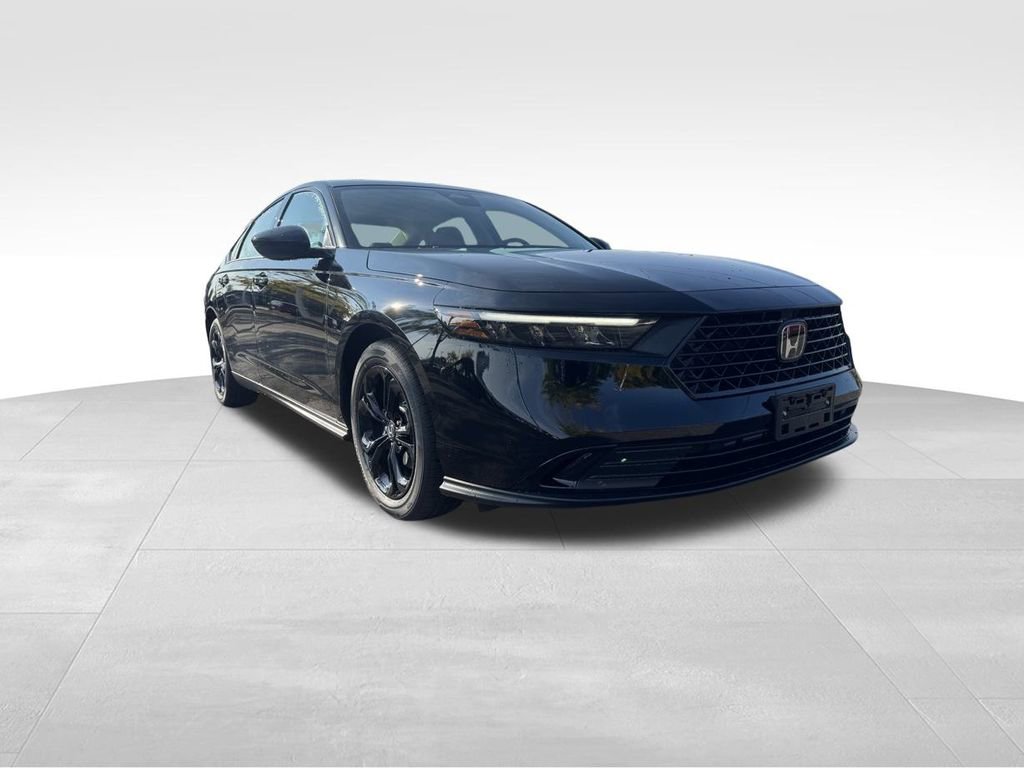 New 2025 Honda Accord SE image 2